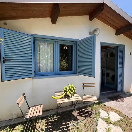 Chalet Miniglamp E.v. - Camping